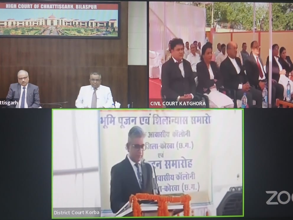 छत्तीसगढ़ हाईकोर्ट के चीफ जस्टिस रमेश सिन्हा ने गुरुवार को न्यायिक आवासीय कालोनी रामपुर, कोरबा में निर्माण कार्य का वर्चुअल शिलान्यास किया।