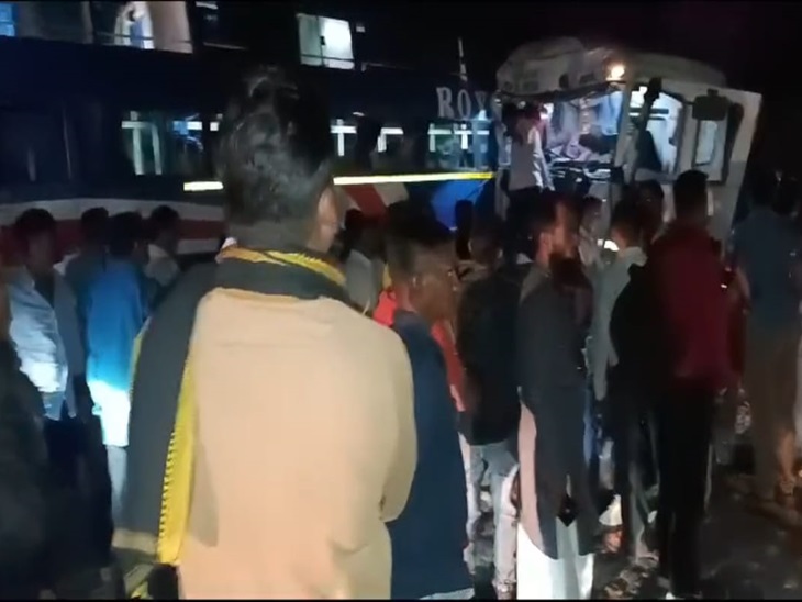 मौके पर लोगों की भीड, घंटों जाम रहा एनएच