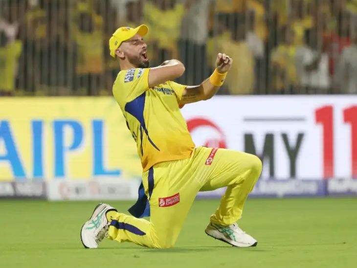मिचेल IPL में एक पारी में सबसे ज्यादा कैच पकड़ने वाले फील्डर बन गए।