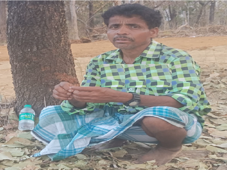 हूंगा माड़वी की पुरानी फोटो।