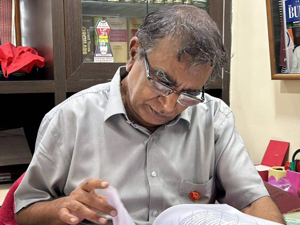 मरुधरा टैक्स एसोसिएशन के पीएम चौपड़ा ने इसको लेकर सीएम सहित जीएसटी, स्टेट जीएसटी अधिकारियों को पत्र लिख समाधान की मांग की है। - Dainik Bhaskar