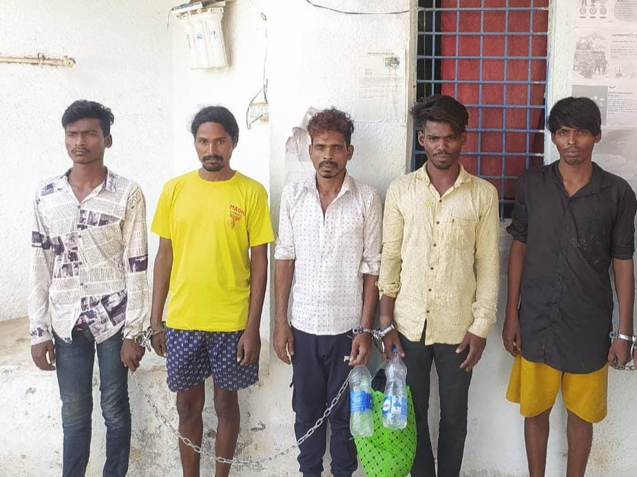 दुर्ग में मिक्सी बेचने के बहाने रेकी, फिर ज्वेलरी शॉप में चोरी - Dainik Bhaskar