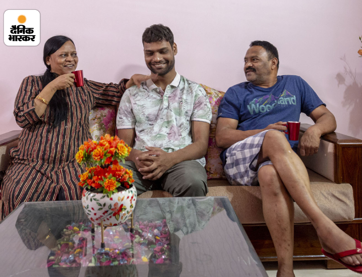 एन सिंह और रीता सिंह दोनों सरकारी अधिकारी हैं। उनके बेटे सिमोन को रेयर डिजीज है, इसके बावजूद वह सभी काम कर सकता है जो एक सामान्य बच्चा करता है।