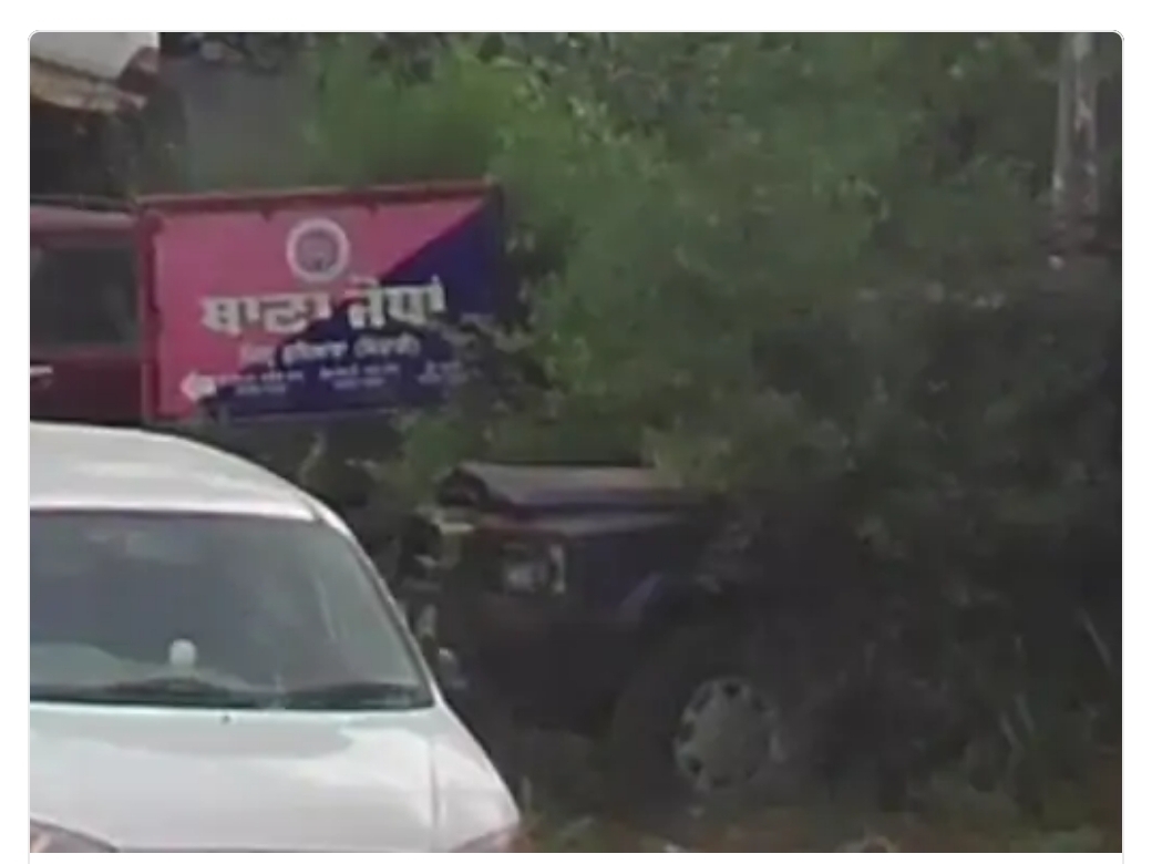 वूमेन सेल की पुलिसल मामले की जांच में  जुटी पुलिस। - Dainik Bhaskar