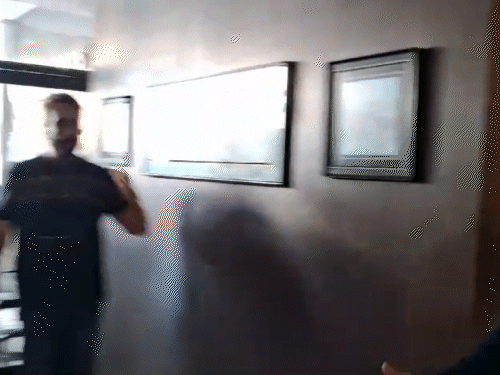 घर पर हुए फायरिंग मामले के बाद महाराष्ट्र के CM एकनाथ शिंदे ने सलमान के घर पहुंचकर एक्टर और उनके पिता सलीम खान से मुलाकात की थी। - Dainik Bhaskar