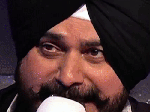 पंजाब में AAP द्वारा शेयर किया गया नवजोत सिंह सिद्धू का वीडियो। - Dainik Bhaskar