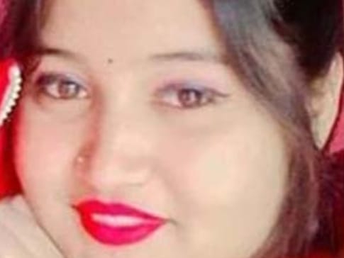 मृतक मनीषा की फाइल फोटो। - Dainik Bhaskar
