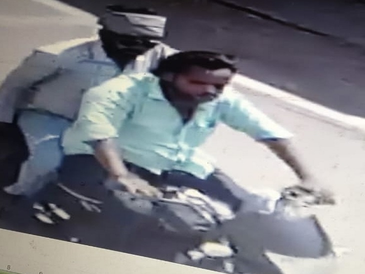 दुकान में उठाईगिरी करने वाले आरोपी सीसीटीवी कैमरे में कैद