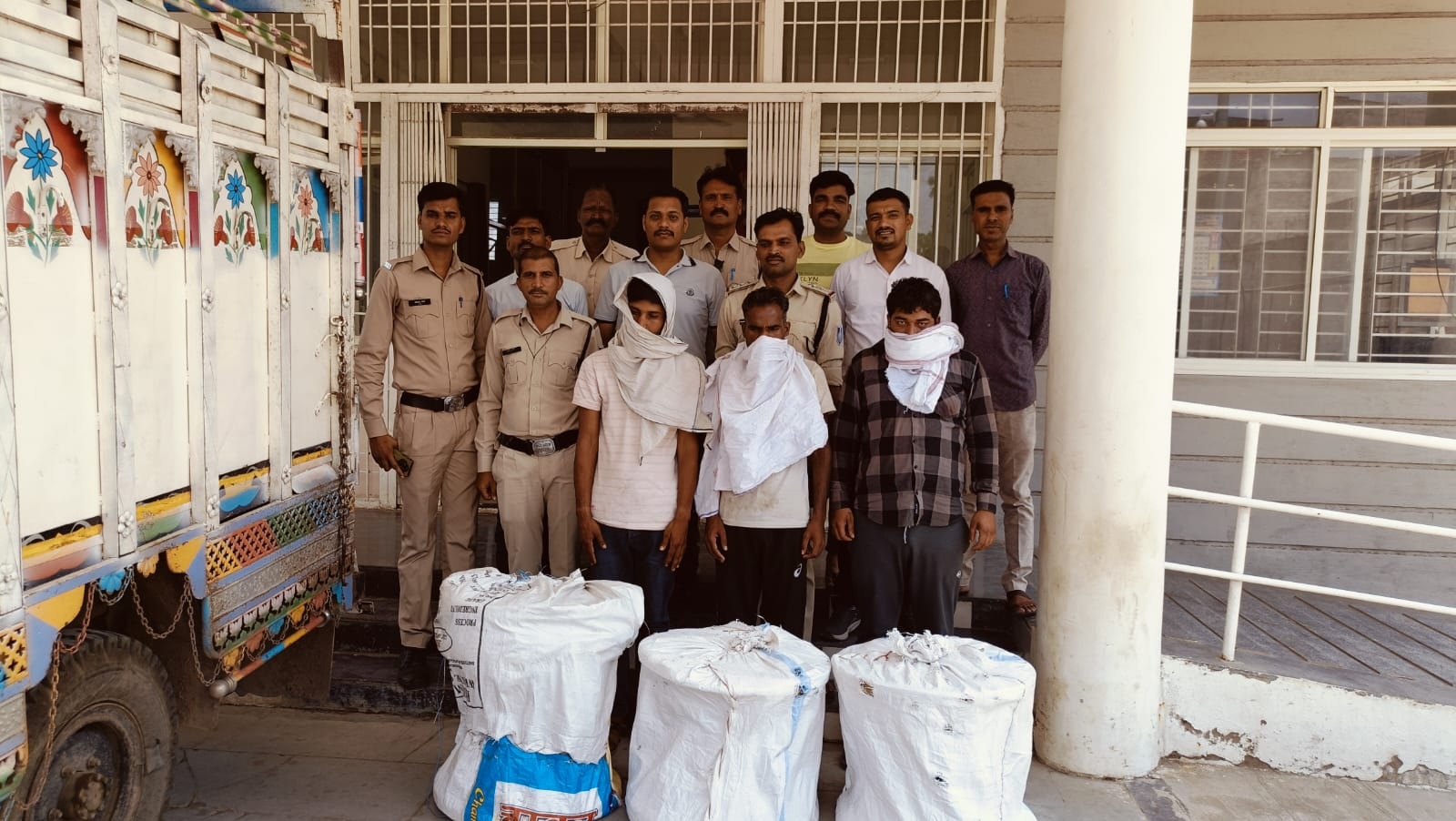 Three accused arrested for stealing copper wires from solar plant ...