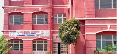 ग्वालियर में यहां एक ही परिसर में अस्पताल और मैरिज गार्डन संचालित है।