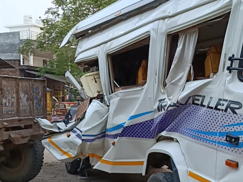 Ayodhya: Three devotees from Karnataka died in a road accident,Ayodhya ...