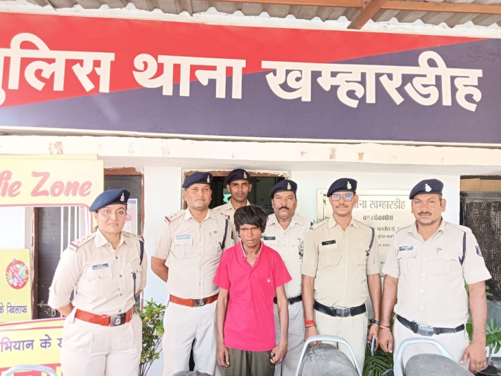 आरोपी करण ने पुलिस को पूछताछ में बताया कि वह चोरी करने के लिए ट्रेन में बैठकर रायपुर आता था। - Dainik Bhaskar