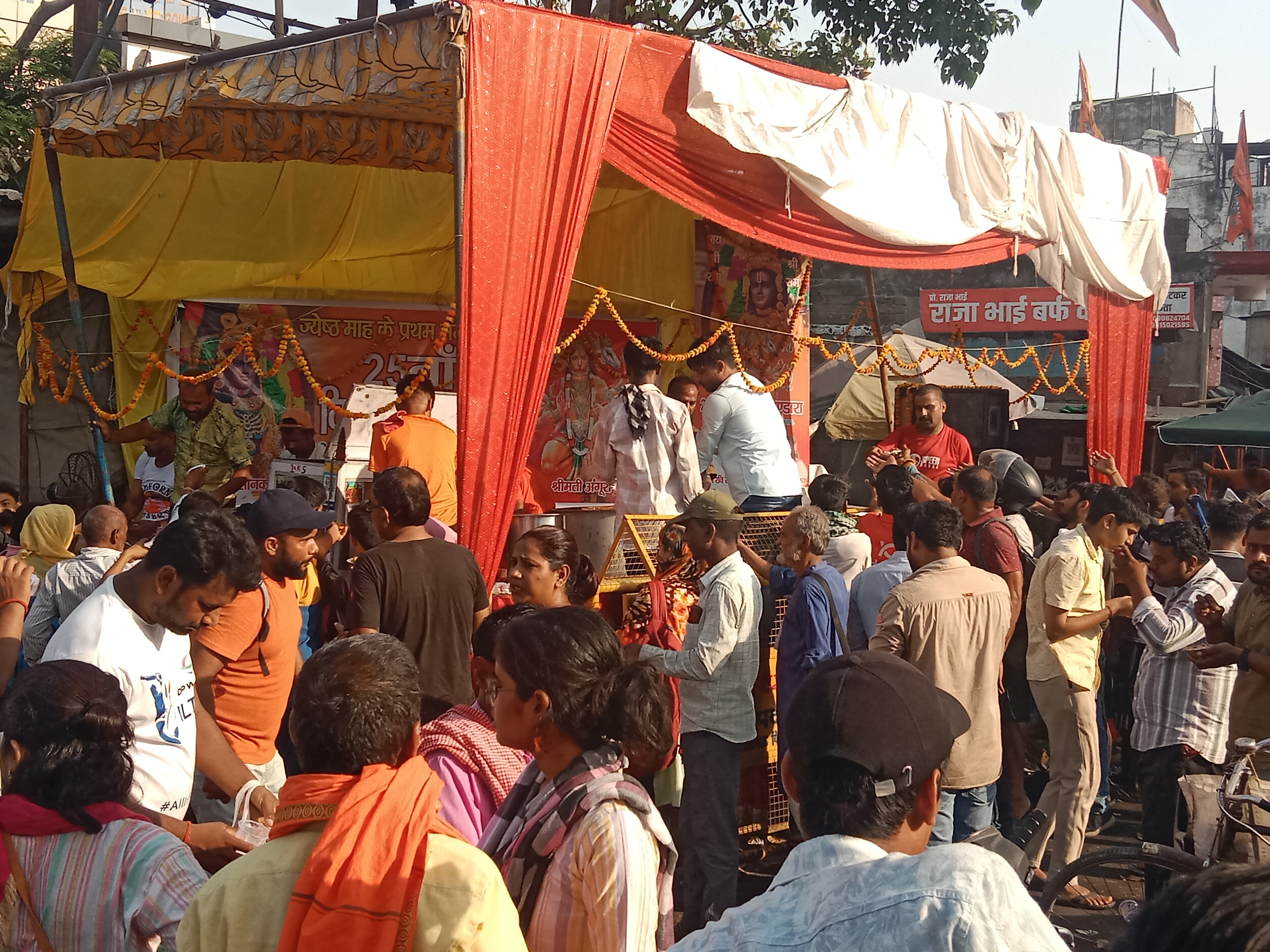 Bhandara at Alambagh Square on Bada Mangal