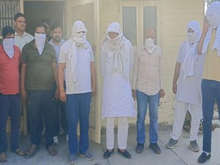 सातों आरोपियों को बुधवार को कोर्ट में पेश किया जाएगा।