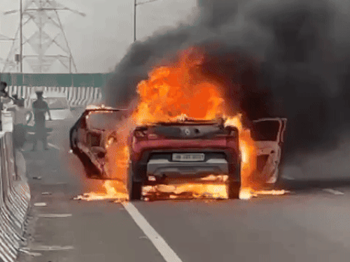 A moving car caught fire on Gurugram Dwarka Expressway.