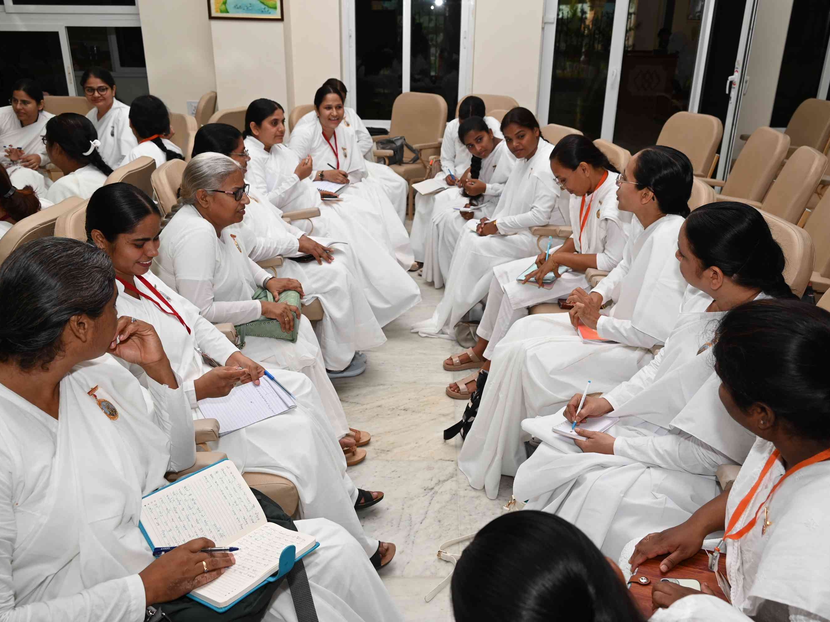 Four Day Raja Yoga Thought Lab Training | चार दिवसीय राजयोग थॉट लैब ...