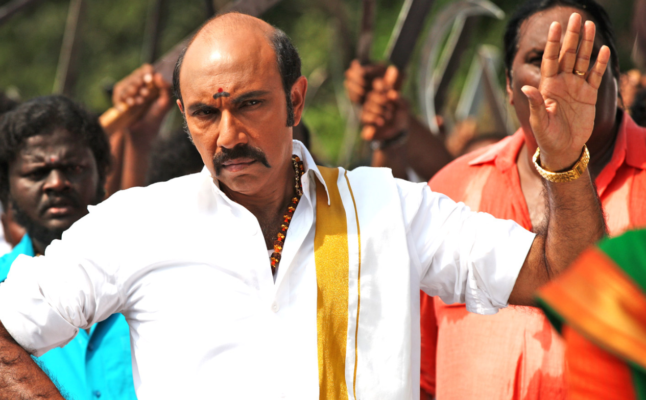 हालांकि, इससे पहले सत्यराज शाहरुख-दीपिका स्टारर 'चेन्नई एक्सप्रेस' में भी नजर आए थे।