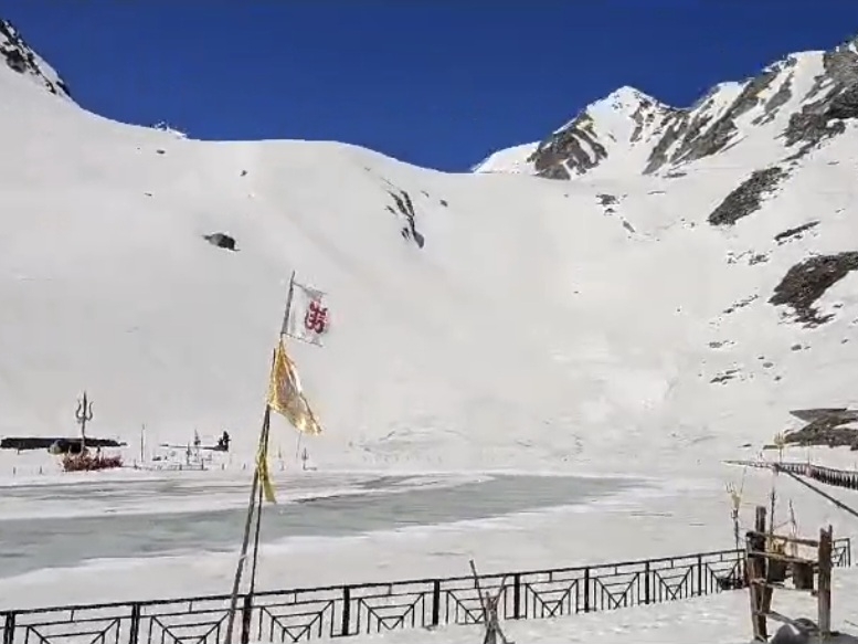 bharmaur manimahesh yatra devotees visited | हिमाचल में मणिमहेश यात्रा ...