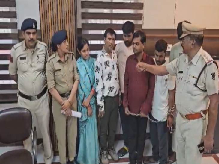 पत्नी और प्रेमी समेत 6 आरोपी गिरफ्तार।