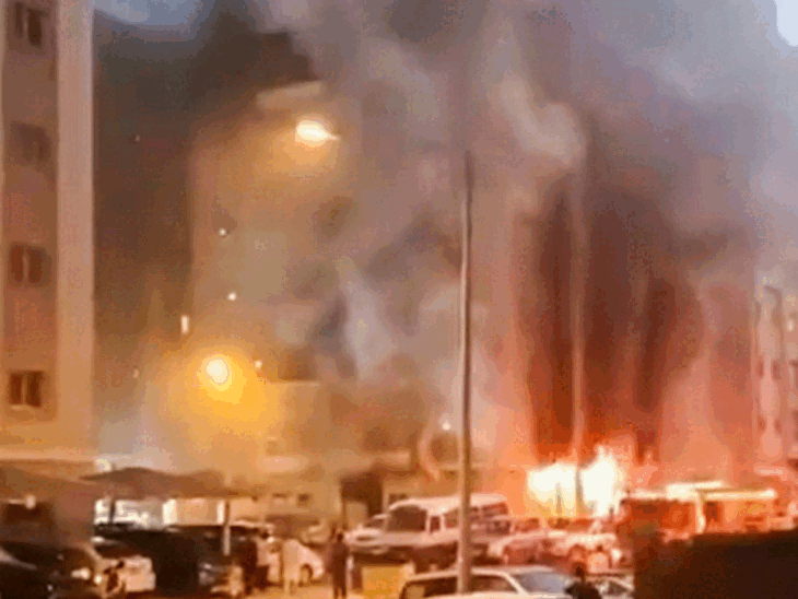 इस इमारत में करीब 195 मजदूर रह रहे थे, जिनमें से अधिकतर करेल, तमिलनाडु के हैं। - Dainik Bhaskar