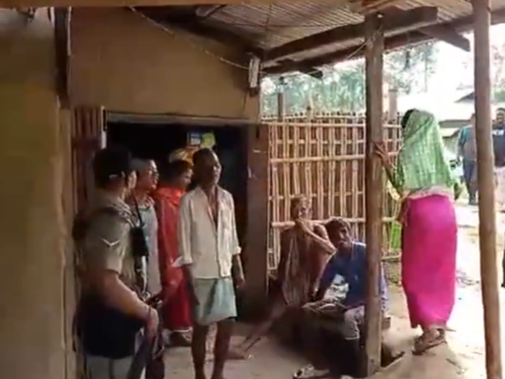 मणिपुर के जिरिबाम में हिंसा के चलते यहां के करीब 600 लोग असम के कछार जिले में शरण लिए हुए हैं। - Dainik Bhaskar