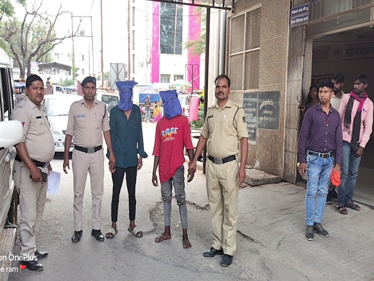 पुलिस गिरफ्त में गैंगरेप के आरोपी युवक