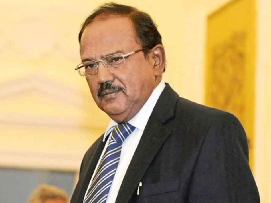 अजीत डोभाल का जन्म 20 जनवरी 1945 को उत्तराखंड के पौड़ी गढ़वाल में हुआ था।