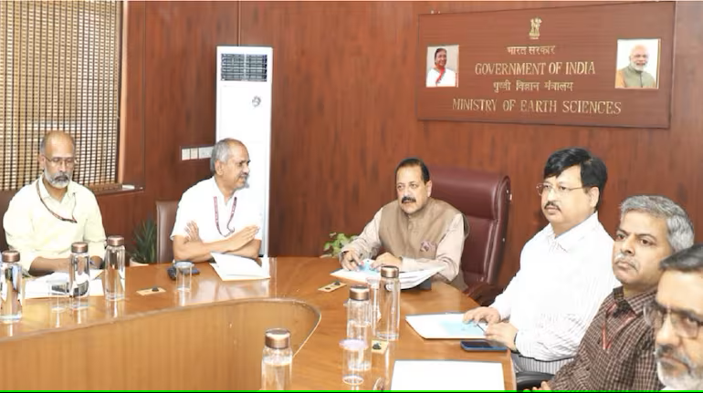 जितेंद्र सिंह ने मिशन के लिए 100 डे एक्शन प्लान की मीटिंग ली है।