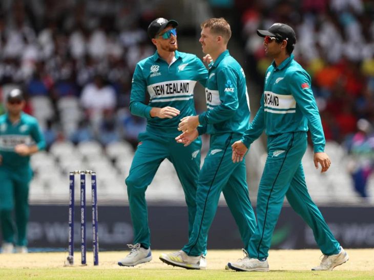 फर्ग्यूसन ने चाड सोपर को बोल्ड किया।