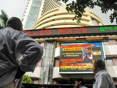 इससे पहले कल, यानी 18 जून को, भी बाजार ने ऑल टाइम हाई बनाया था। (फाइल फोटो) - Dainik Bhaskar