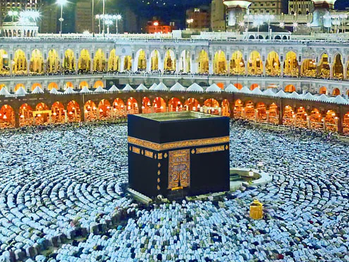 इस साल 18 लाख यात्री हज के लिए सऊदी अरब के मक्का शहर पहुंचे हैं। (फाइल) - Dainik Bhaskar