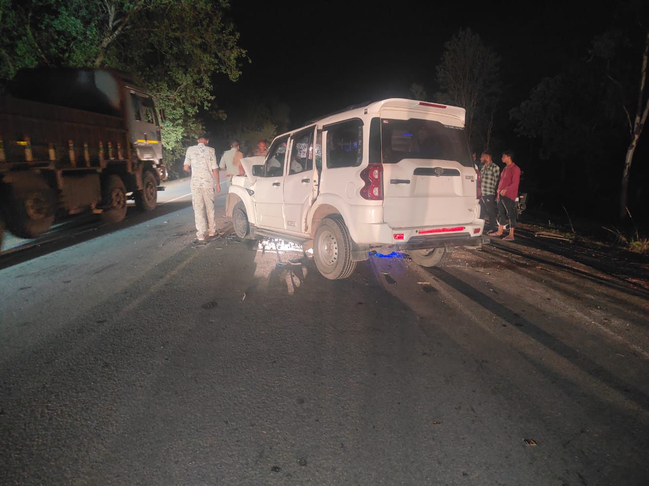 कांकेर सड़क हादसे का वीडियो सामने आया है। - Dainik Bhaskar