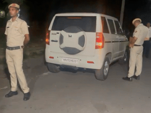 यहां से भागने की कोशिश की थी आरोपी ने।