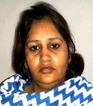 हनीट्रैप में शामिल पूनम वंदना के साथ मिलकर जयपुर में मसाज पार्लर चला रही थी।