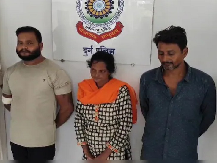 अमित जोश की मां को पुलिस ने कुछ दिन पहले किया था गिरफ्तार।