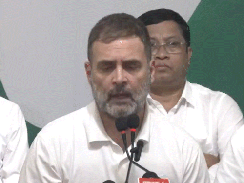 Rahul Gandhi Manipur Assam Visit LIVE Update; BJP Congress | Kuki Vs Meitei | राहुल गांधी बोले- मुझे नहीं लगता मणिपुर के हालात सुधरेंगे: ग्राउंड लेवल पर कोई इम्प्रूवमेंट ...