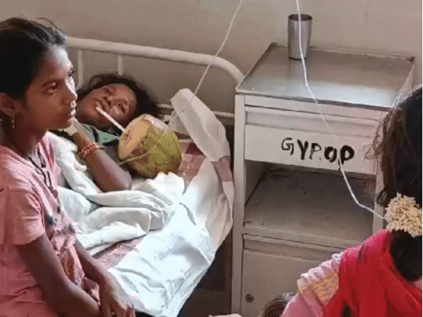 जुगतीबाई 13 साल की उम्र में पहली बार मां बनी थी। - Dainik Bhaskar