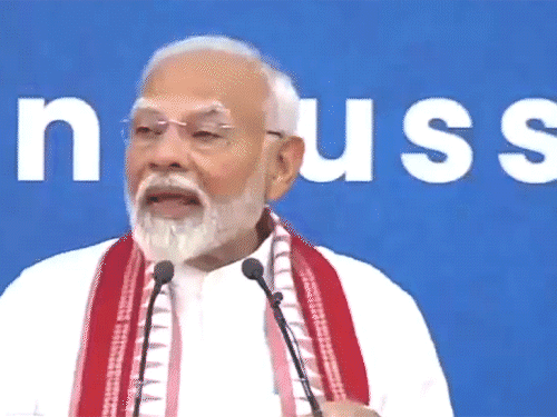 पुतिन ने पीएम को गोल्फ कार्ट में घुमाया, प्राइवेट डिनर दिया; टॉप 10 VIDEO|विदेश,International - Dainik Bhaskar