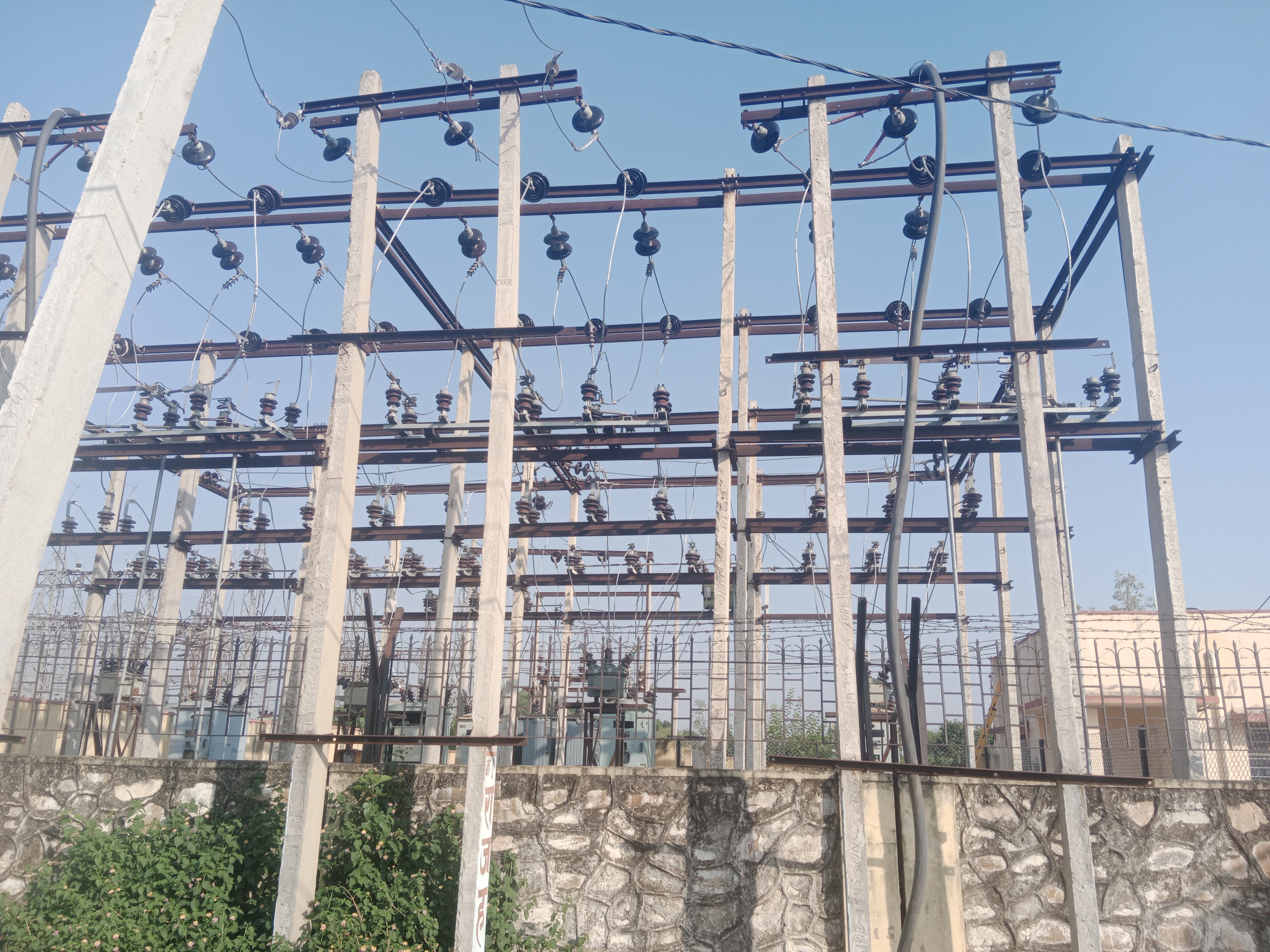 10 to 12 hours power cut in Bansur