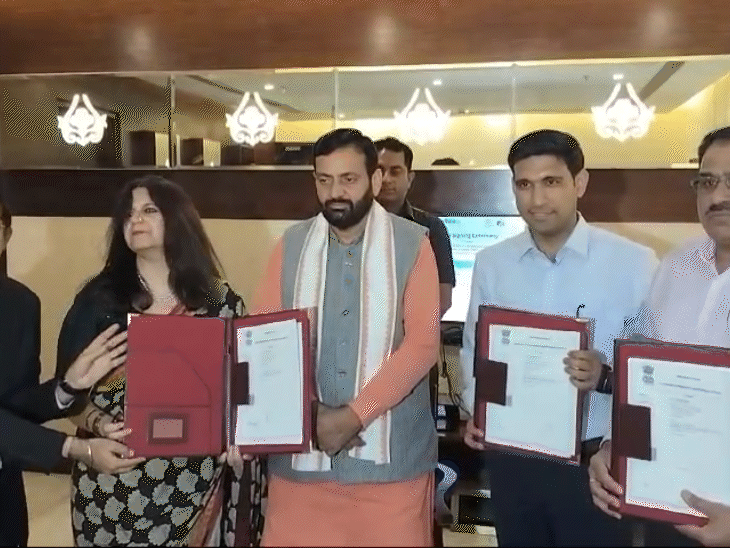 वेदांता गुप के साथ साइन किए गए एमओयू के साथ मुख्यमंत्री नायब सैनी।