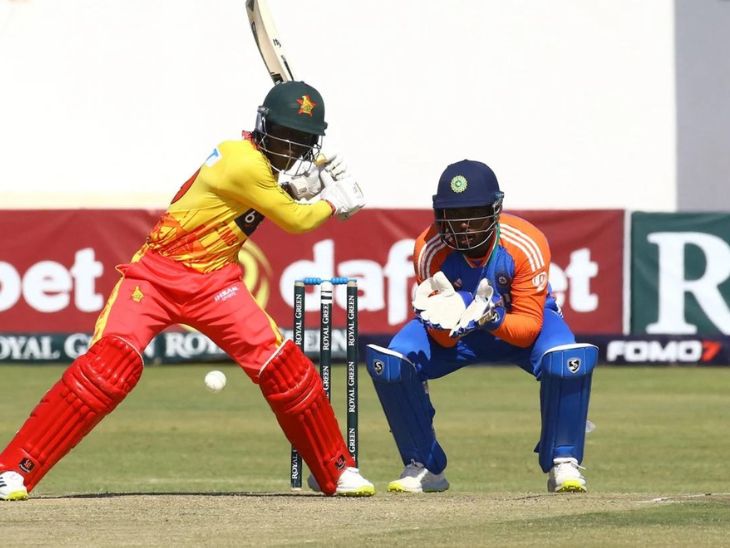 तदिवानाशे मारुमानी ने 31 गेंदों पर 32 रन बनाए.