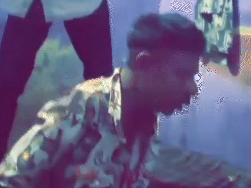 मारपीट का वीडियो ही 47 सेकेंड का है, इससे समझा जा सकता है कि कितनी देर तक पीड़ित पर वार किए गए होंगे।