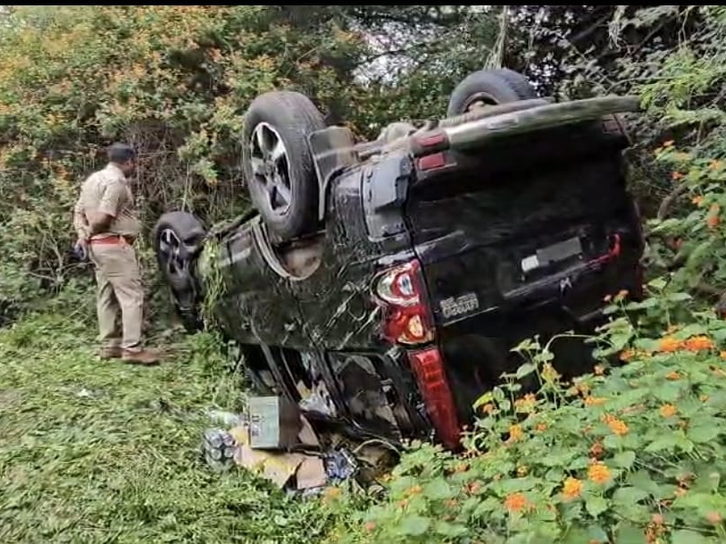 Four vehicles lost control and overturned