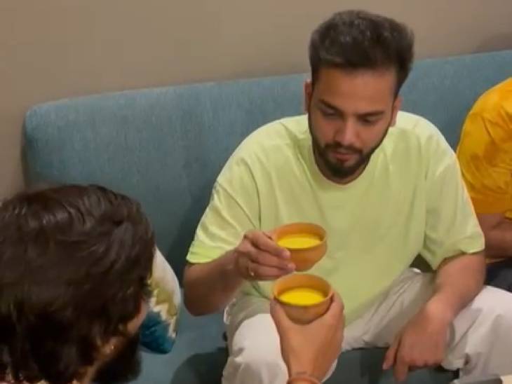 वाराणसी ठंडाई का चखा स्वाद।