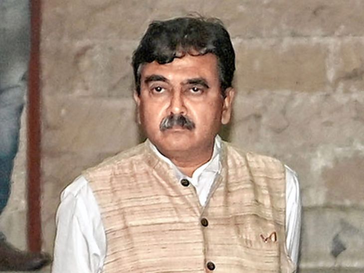 राजनीति में आने से पहले अभिजीत गंगोपाध्याय कलकत्ता हाईकोर्ट में जज थे। - Dainik Bhaskar