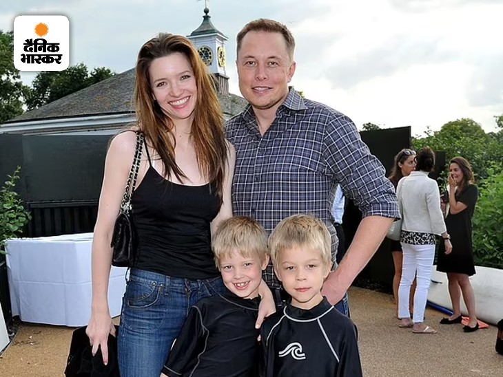 This photo is from the year 2015. It shows Elon Musk, his second wife Talulah Riley and twins Xavier and Griffin. Both children are now 20 years old.