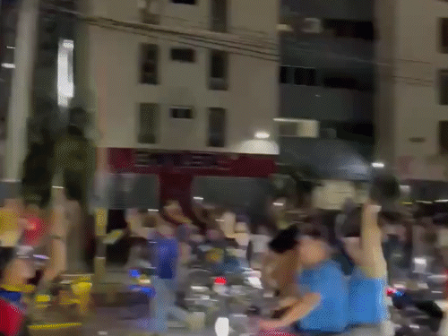 Thousands of protesters marched towards the Presidential Palace in the capital Caracas on Monday evening.