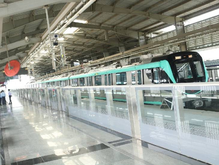 इसी तरह के प्लेटफार्म पर लगाए जाएंगे PIDS