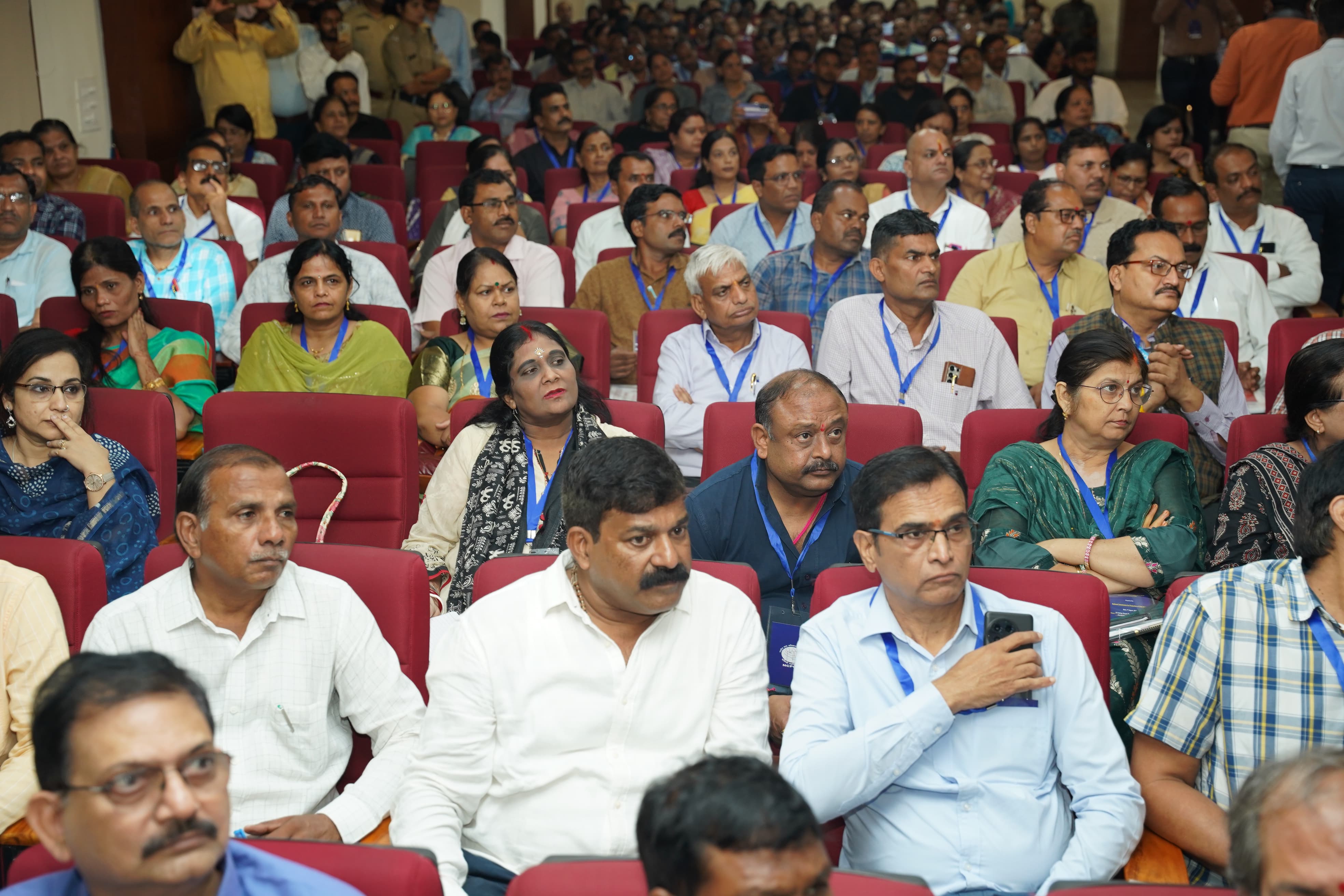 क्षेत्रीय कार्यशाला में मौजूद प्रतिभागी।