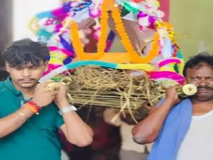 अवधेश मंडल और राजा। (फाइल फोटो)